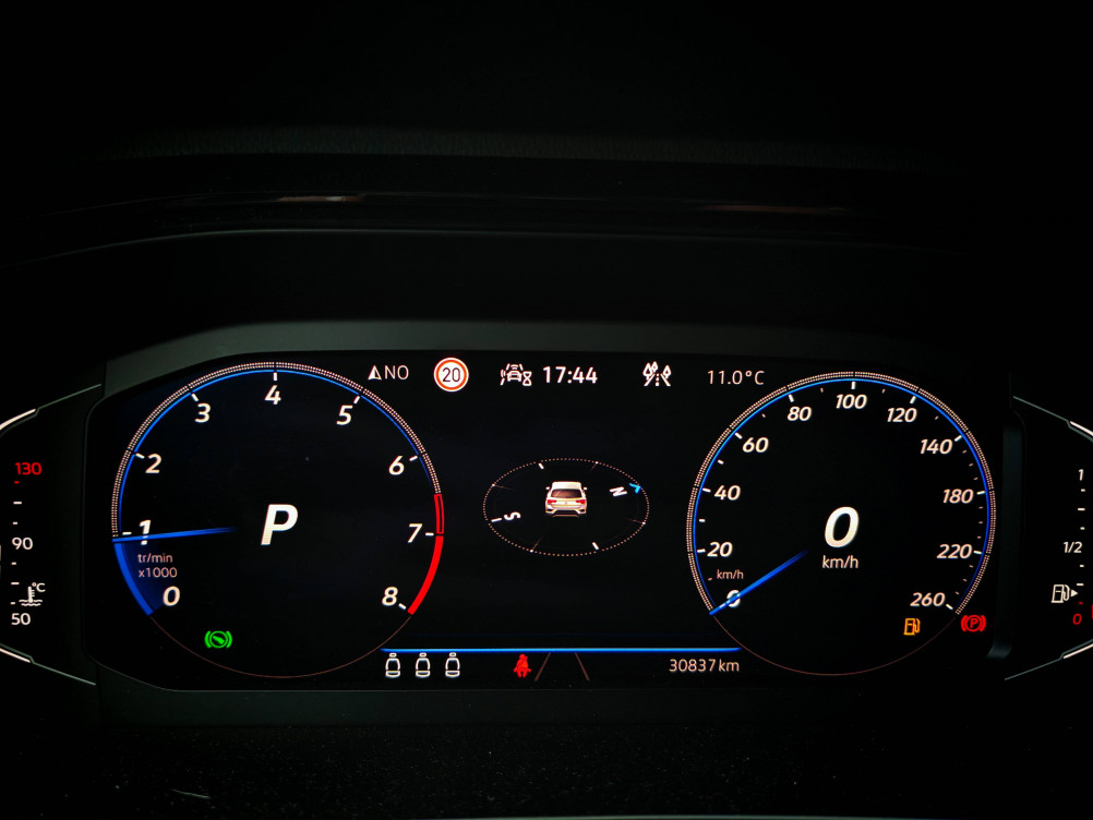 Acheter Volkswagen T-Roc T-Roc 1.5 TSI EVO2 150 Start/Stop DSG7 R-Line 5p occasion dans les concessions du Groupe Faurie