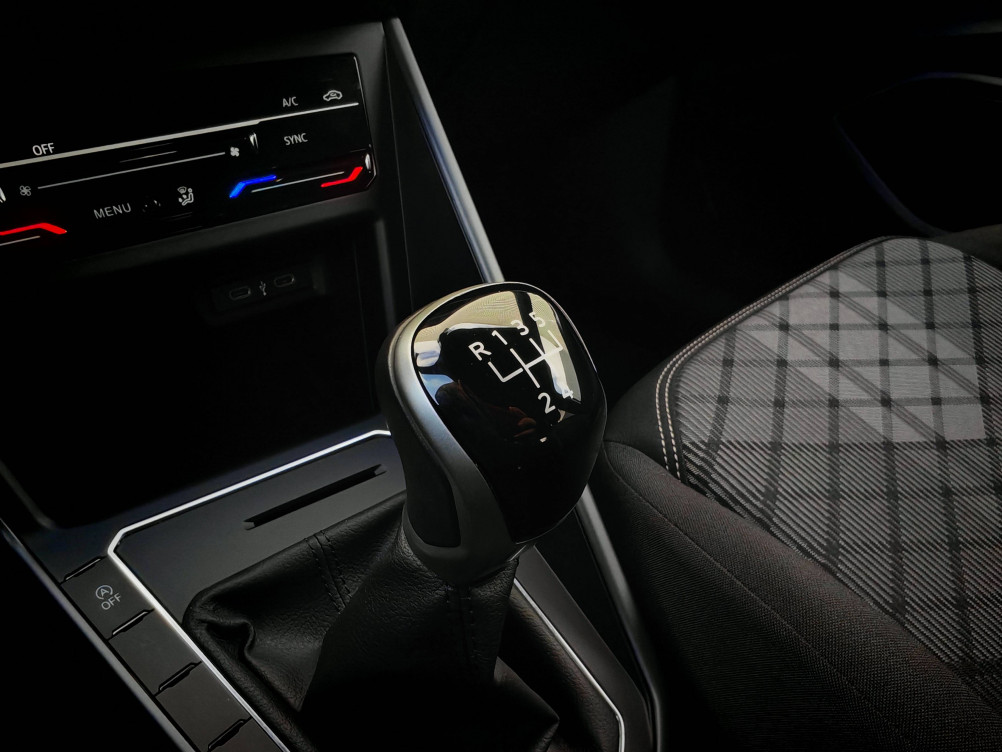 Acheter Volkswagen Polo Polo 1.0 TSI 95 S&S BVM5 R-Line 5p occasion dans les concessions du Groupe Faurie