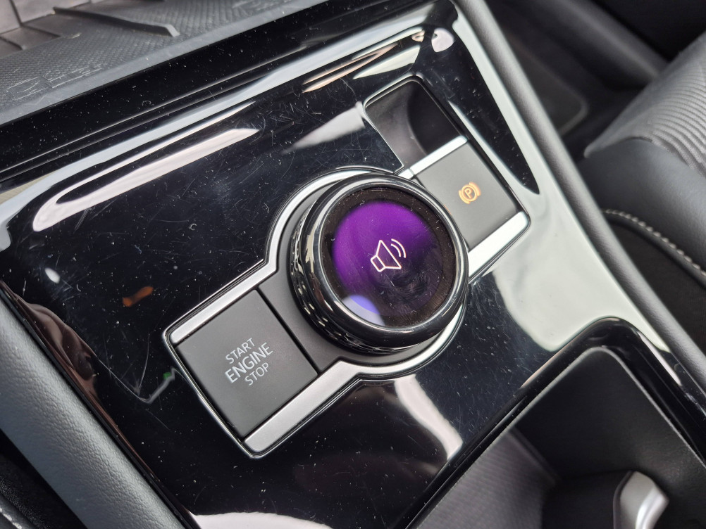 Acheter Volkswagen Tiguan Tiguan 2.0 TDI 150ch DSG7 R-Line 5p occasion dans les concessions du Groupe Faurie