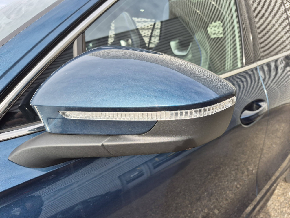 Acheter Volkswagen Tiguan Tiguan 2.0 TDI 150ch DSG7 R-Line 5p occasion dans les concessions du Groupe Faurie