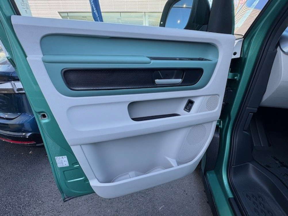 Acheter Volkswagen ID. Buzz ID. Buzz 286 ch Pro 7 places  5p neuf dans les concessions du Groupe Faurie