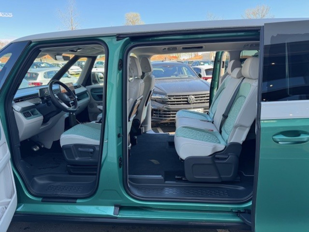 Acheter Volkswagen ID. Buzz ID. Buzz 286 ch Pro 7 places  5p neuf dans les concessions du Groupe Faurie