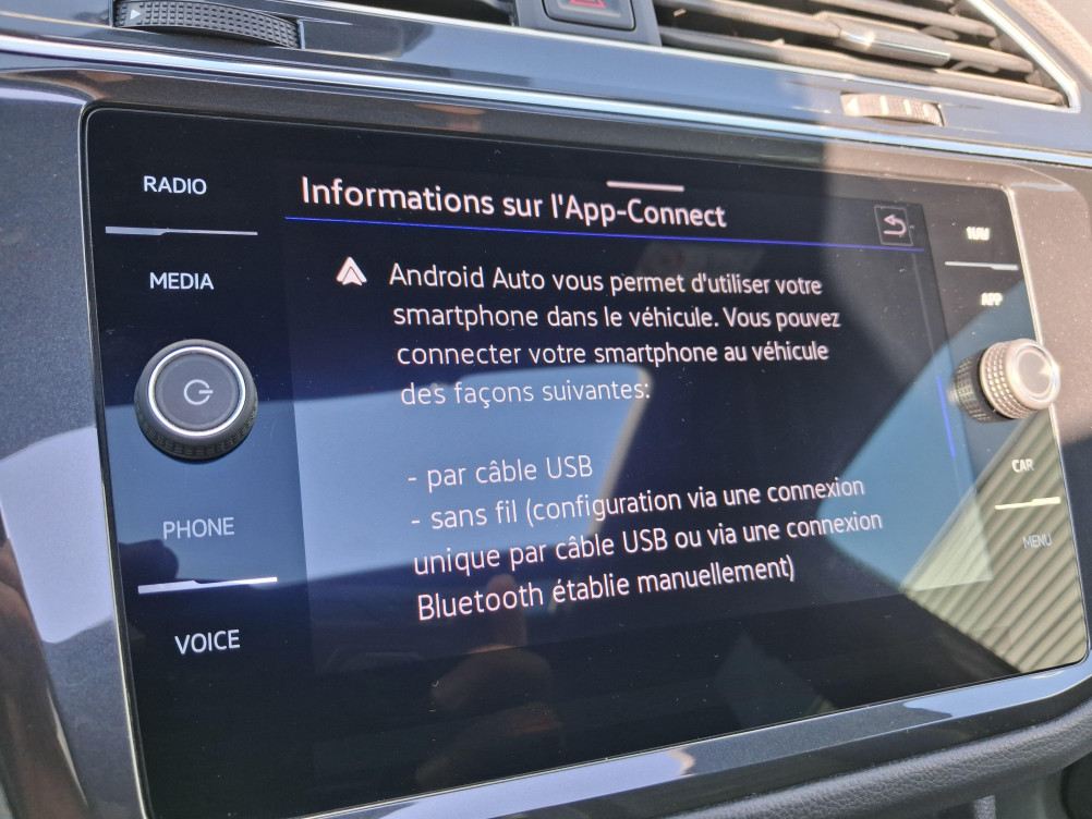 Acheter Volkswagen Tiguan Tiguan 2.0 TDI 150ch DSG7 R-Line Exclusive 5p occasion dans les concessions du Groupe Faurie