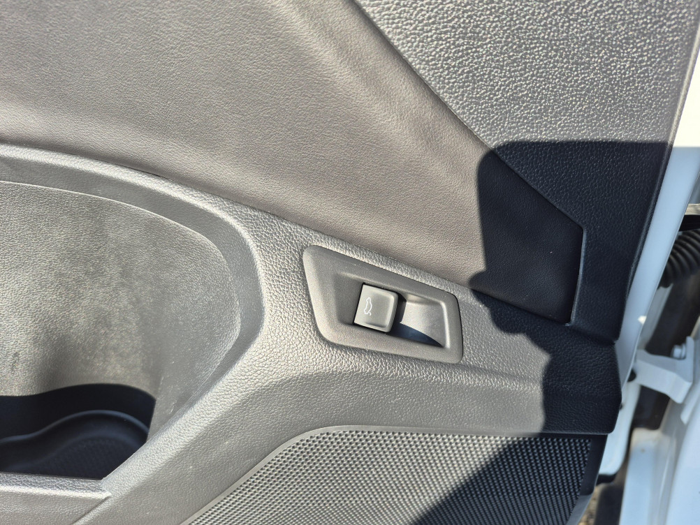 Acheter Volkswagen T-Roc T-Roc 1.5 TSI EVO2 150 Start/Stop DSG7 R-Line 5p occasion dans les concessions du Groupe Faurie