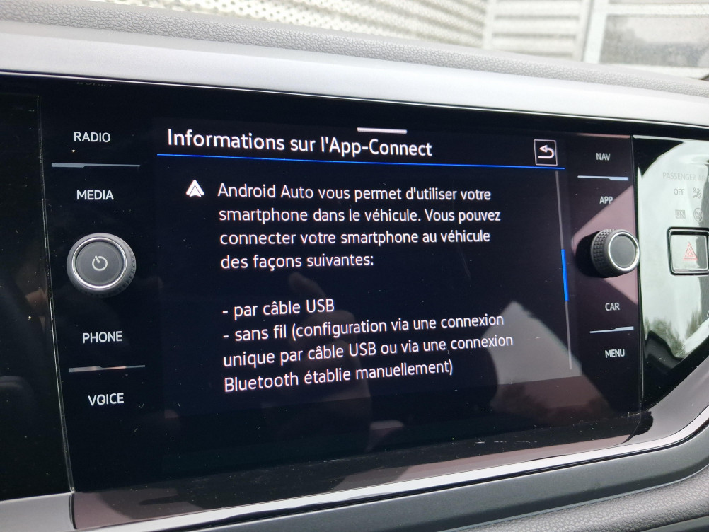 Acheter Volkswagen Polo Polo 1.0 TSI 110 S&S DSG7 R-Line 5p occasion dans les concessions du Groupe Faurie