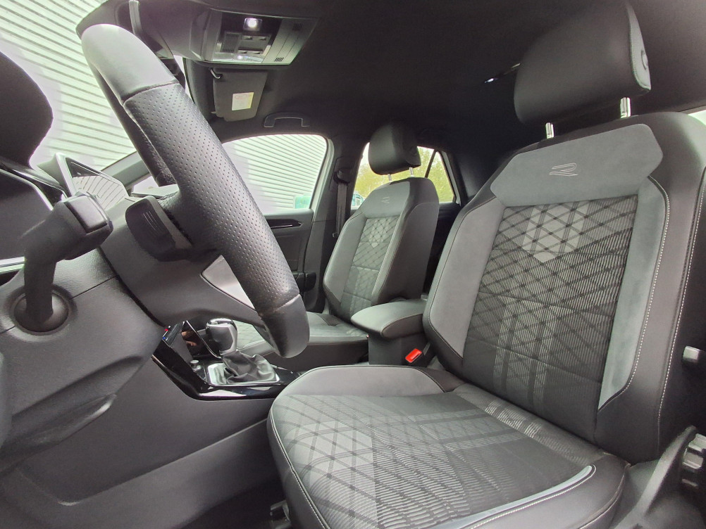 Acheter Volkswagen T-Roc T-Roc 1.5 TSI EVO 150 Start/Stop DSG7 R-Line 5p occasion dans les concessions du Groupe Faurie