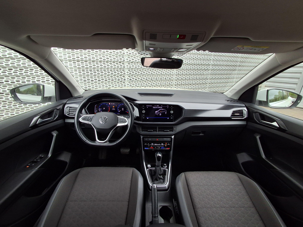 Acheter Volkswagen T-Cross T-Cross 1.0 TSI 110 Start/Stop DSG7 R-Line Tech 5p occasion dans les concessions du Groupe Faurie