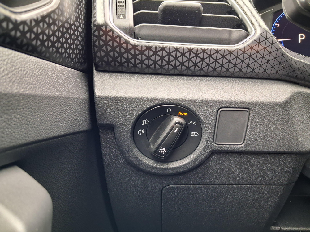 Acheter Volkswagen T-Cross T-Cross 1.0 TSI 110 Start/Stop DSG7 Style 5p occasion dans les concessions du Groupe Faurie