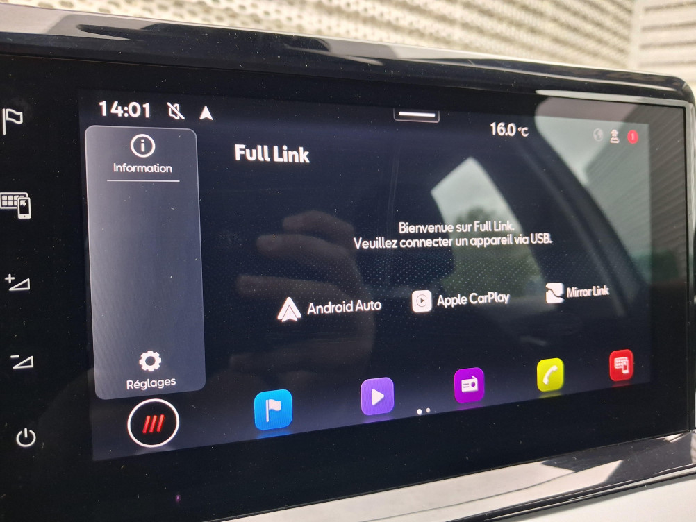 Acheter Seat Arona Arona 1.0 TSI 110 ch Start/Stop DSG7 Style Business 5p occasion dans les concessions du Groupe Faurie