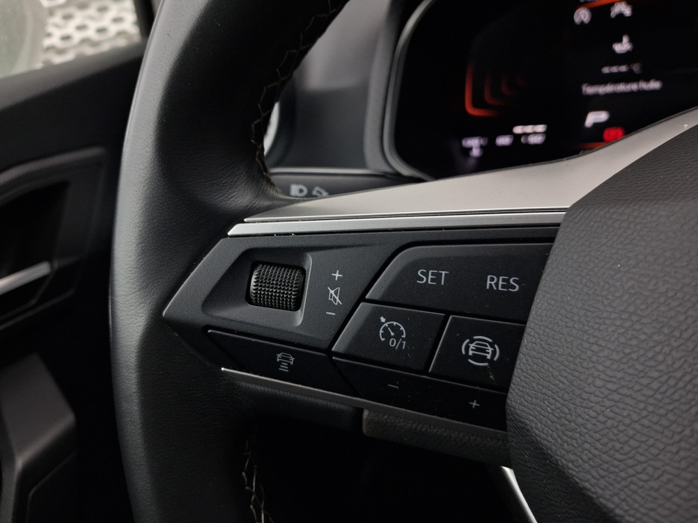 Acheter Seat Arona Arona 1.0 TSI 110 ch Start/Stop DSG7 Style Business 5p occasion dans les concessions du Groupe Faurie