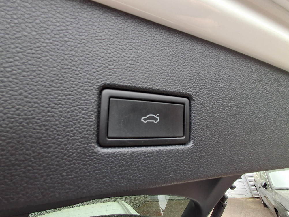 Acheter Volkswagen T-Roc T-Roc 1.5 TSI EVO 150 Start/Stop DSG7 R-Line 5p occasion dans les concessions du Groupe Faurie