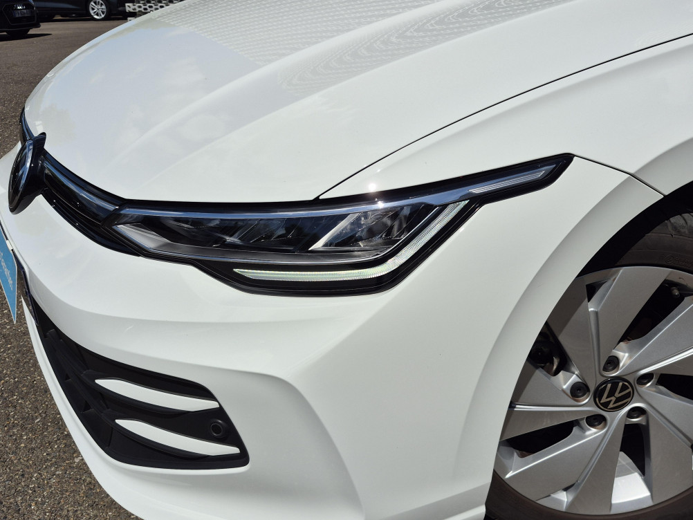 Acheter Volkswagen Golf Golf 1.5 eTSI EVO2 116 DSG7 VW Edition 5p occasion dans les concessions du Groupe Faurie