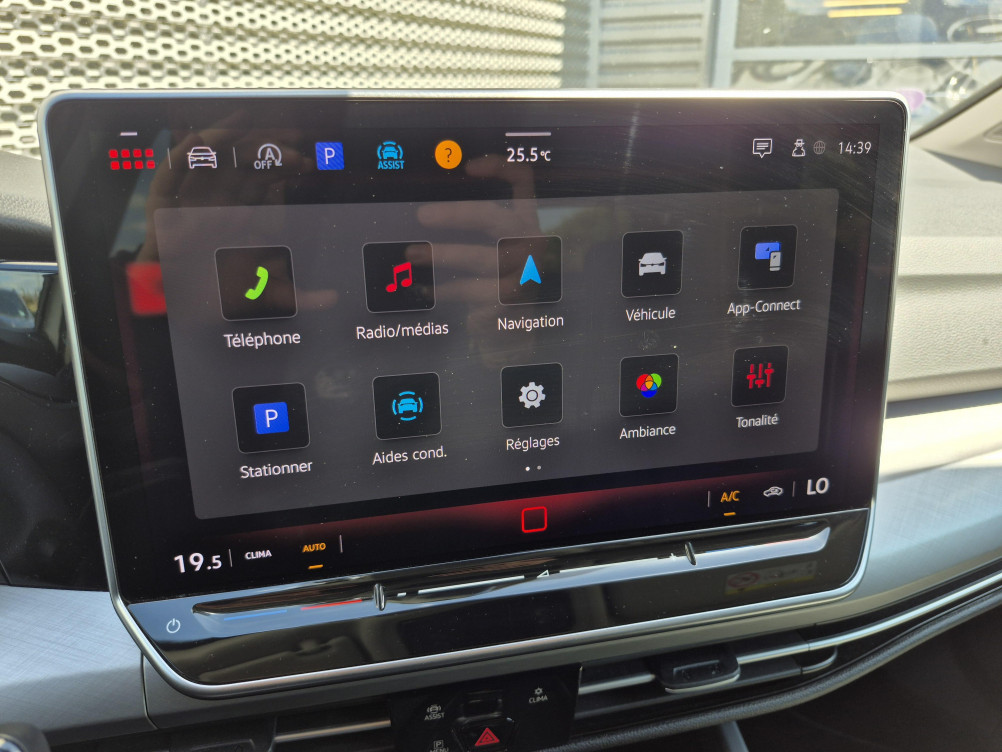 Acheter Volkswagen Golf Golf 1.5 eTSI EVO2 116 DSG7 VW Edition 5p occasion dans les concessions du Groupe Faurie