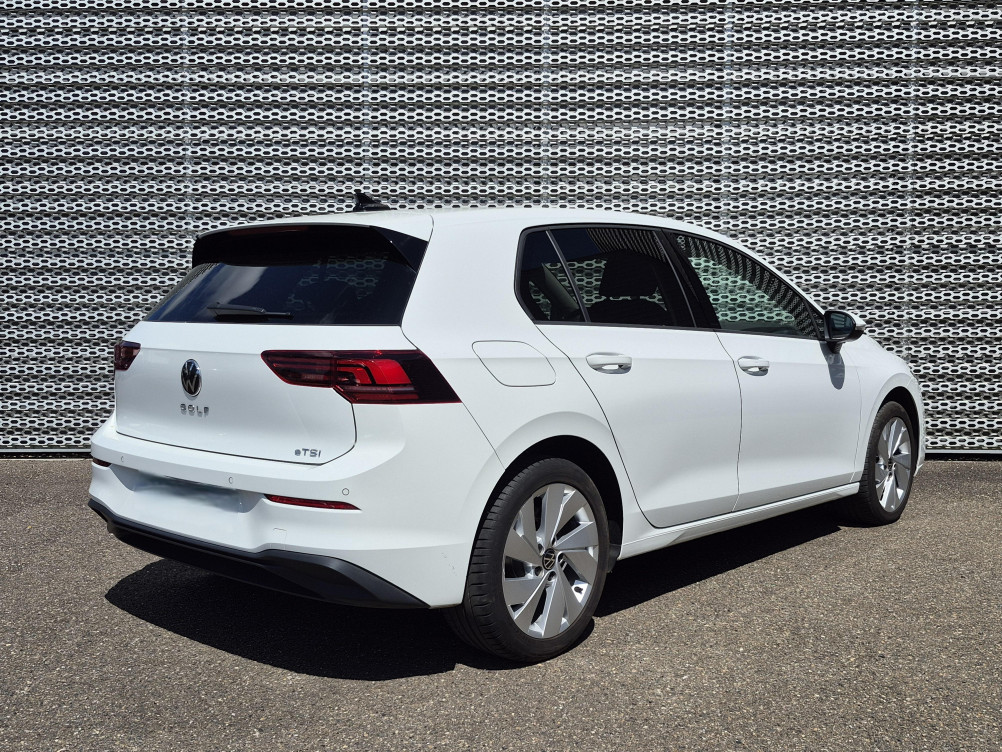 Acheter Volkswagen Golf Golf 1.5 eTSI EVO2 116 DSG7 VW Edition 5p occasion dans les concessions du Groupe Faurie