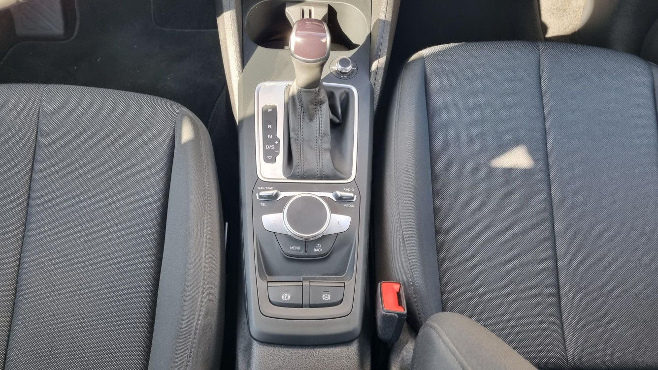Acheter Audi Q2 Q2 30 TDI 116 S tronic 7 Design 5p occasion dans les concessions du Groupe Faurie
