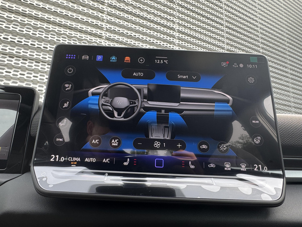 Acheter Volkswagen T-Roc T-Roc 1.5 eTSI EVO2 Hybrid 150 ch DSG7 R-Line 5p neuf dans les concessions du Groupe Faurie