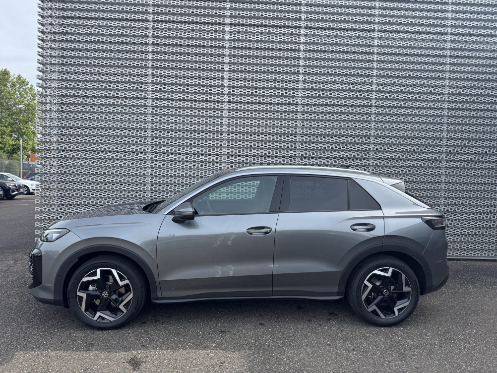 Acheter Volkswagen T-Roc T-Roc 1.5 eTSI EVO2 Hybrid 150 ch DSG7 R-Line 5p neuf dans les concessions du Groupe Faurie