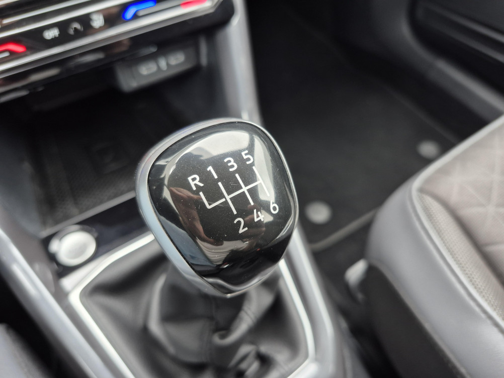 Acheter Volkswagen T-Cross T-Cross 1.0 TSI 110 Start/Stop BVM6 Style 5p occasion dans les concessions du Groupe Faurie
