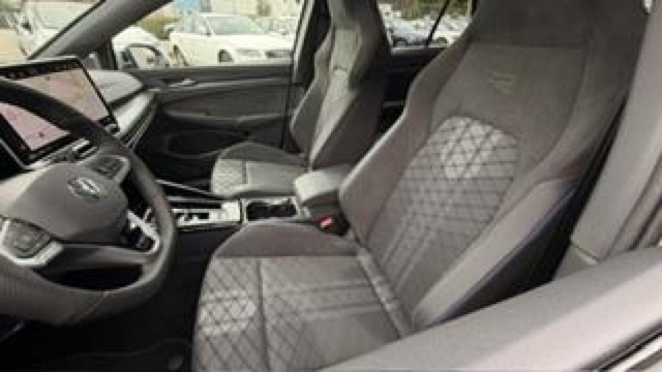 Acheter Volkswagen Golf Golf 1.5 eTSI EVO2 150 DSG7 R-Line Edition 5p neuf dans les concessions du Groupe Faurie
