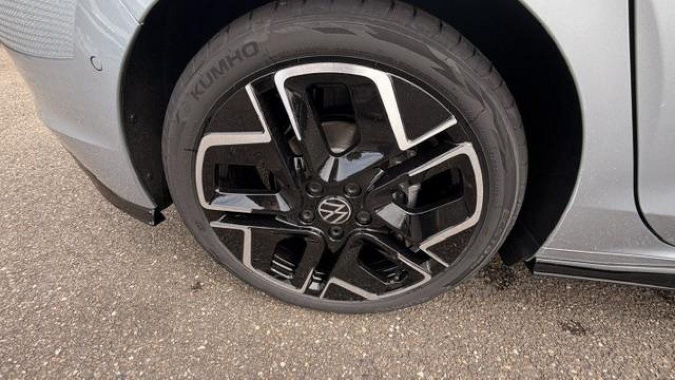 Acheter Volkswagen Golf Golf 1.5 eTSI EVO2 150 DSG7 R-Line Edition 5p neuf dans les concessions du Groupe Faurie