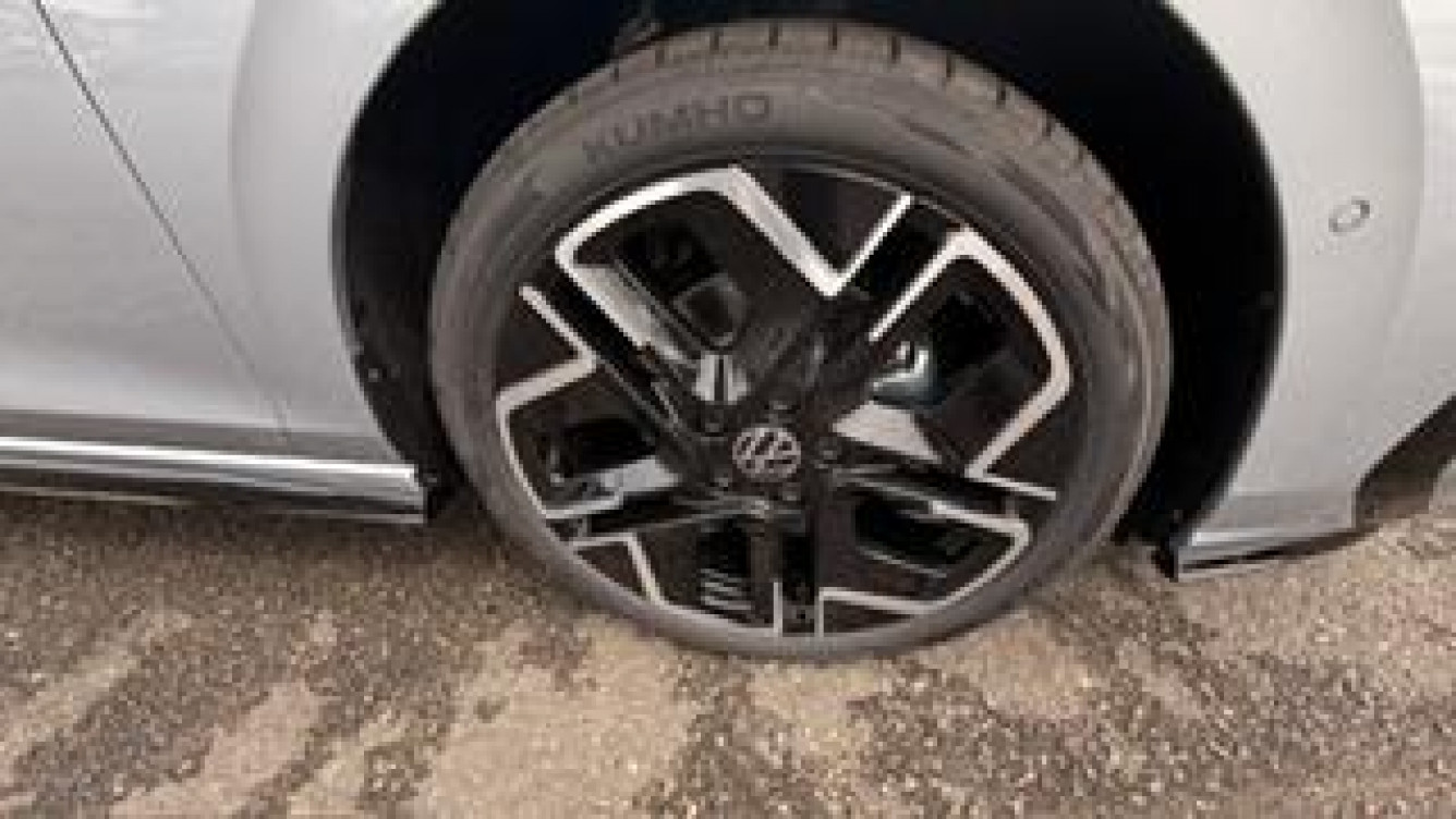 Acheter Volkswagen Golf Golf 1.5 eTSI EVO2 150 DSG7 R-Line Edition 5p neuf dans les concessions du Groupe Faurie