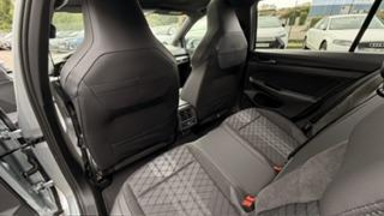 Acheter Volkswagen Golf Golf 1.5 eTSI EVO2 150 DSG7 R-Line Edition 5p neuf dans les concessions du Groupe Faurie