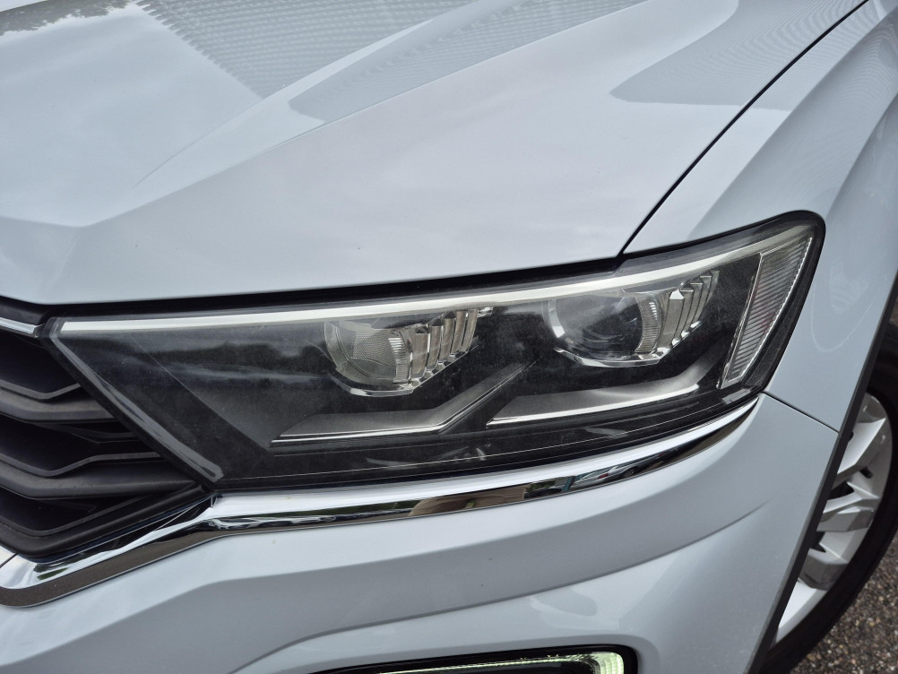 Acheter Volkswagen T-Roc T-Roc 1.5 TSI 150 EVO Start/Stop BVM6 Carat 5p occasion dans les concessions du Groupe Faurie