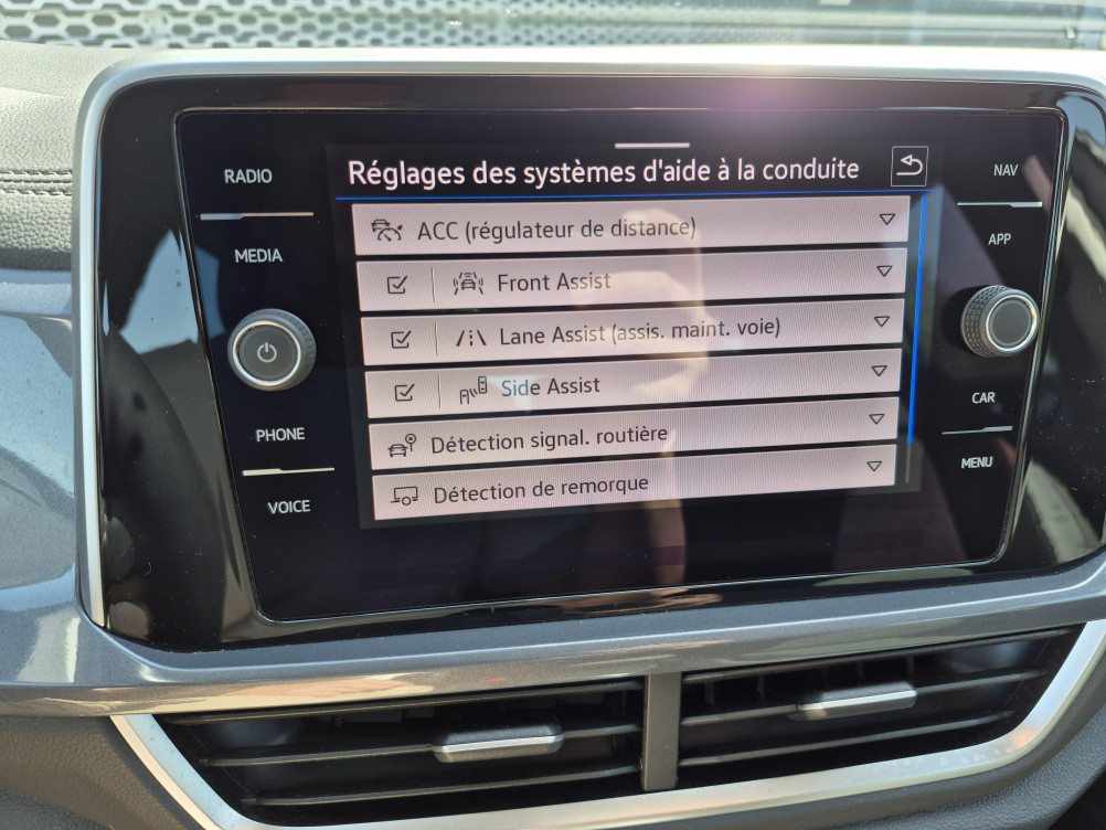 Acheter Volkswagen T-Roc T-Roc 1.5 TSI EVO 150 Start/Stop BVM6 Style 5p occasion dans les concessions du Groupe Faurie