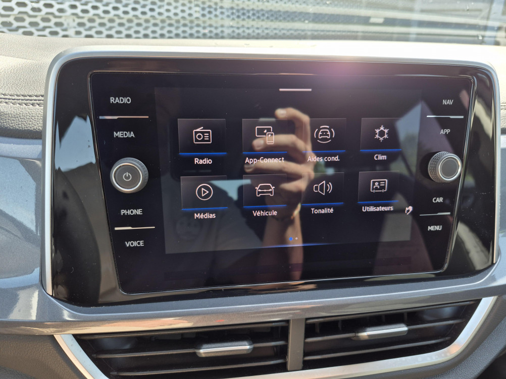 Acheter Volkswagen T-Roc T-Roc 1.5 TSI EVO 150 Start/Stop BVM6 Style 5p occasion dans les concessions du Groupe Faurie