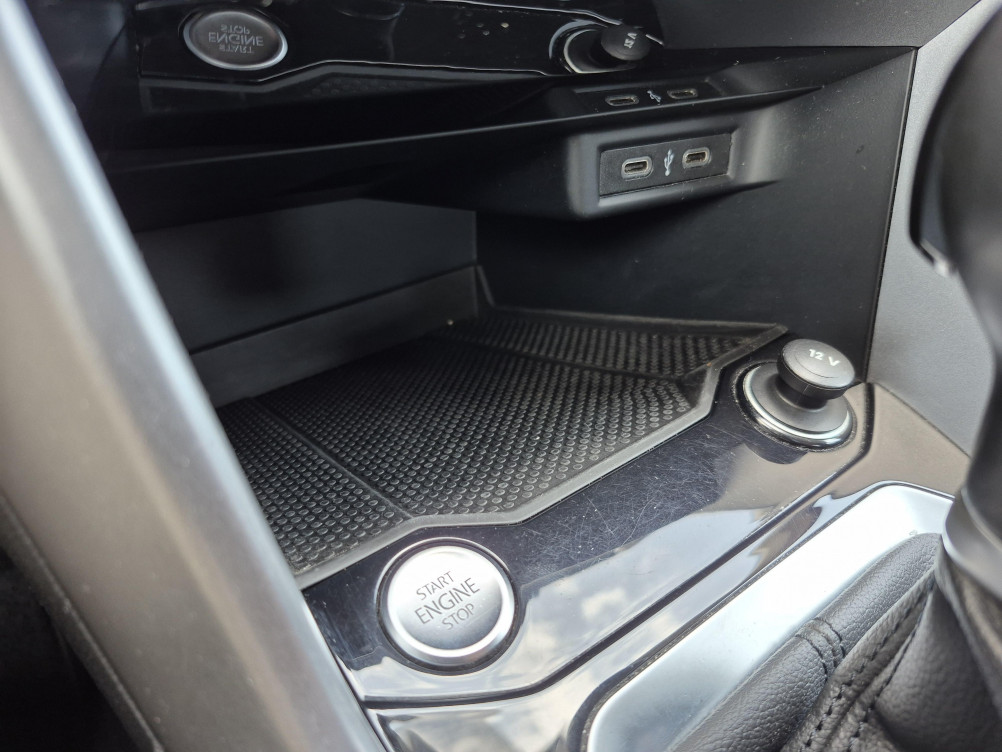 Acheter Volkswagen T-Roc T-Roc 2.0 TDI 150 Start/Stop DSG7 Life Plus 5p occasion dans les concessions du Groupe Faurie