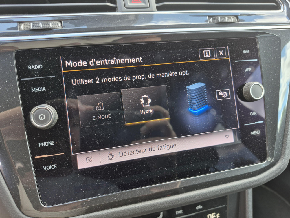 Acheter Volkswagen Tiguan Tiguan 1.4 eHybrid 245ch DSG6 R-Line 5p occasion dans les concessions du Groupe Faurie
