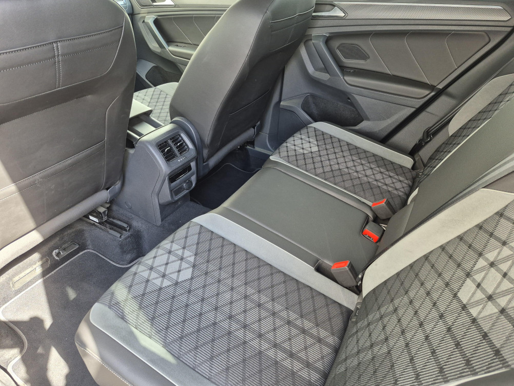 Acheter Volkswagen Tiguan Tiguan 1.4 eHybrid 245ch DSG6 R-Line 5p occasion dans les concessions du Groupe Faurie