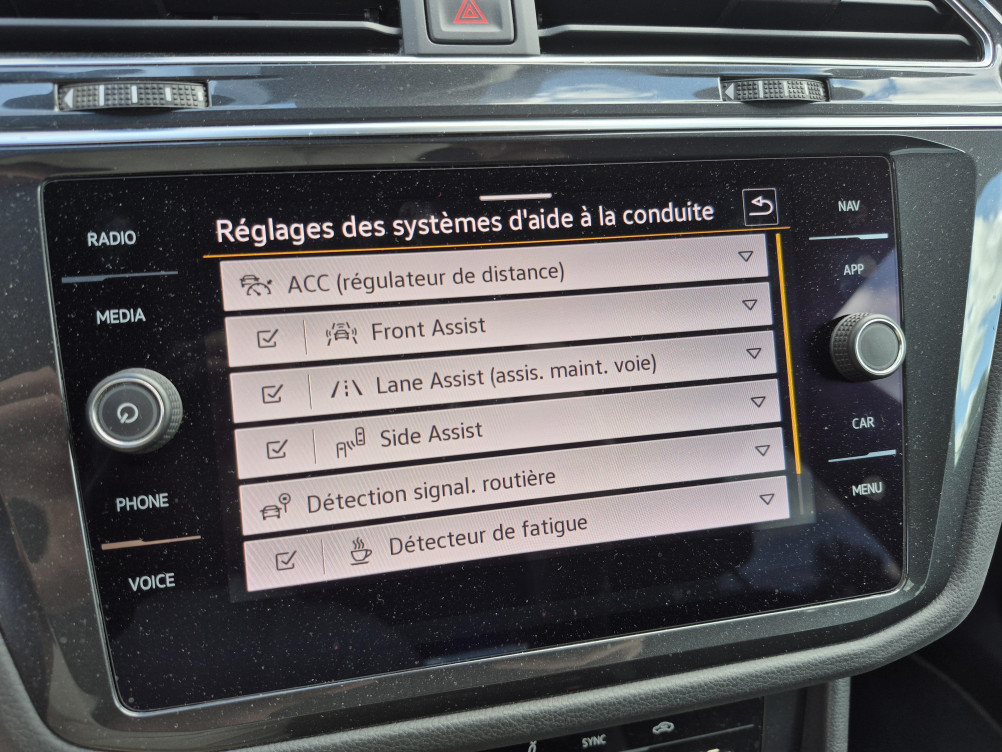Acheter Volkswagen Tiguan Tiguan 1.4 eHybrid 245ch DSG6 R-Line 5p occasion dans les concessions du Groupe Faurie