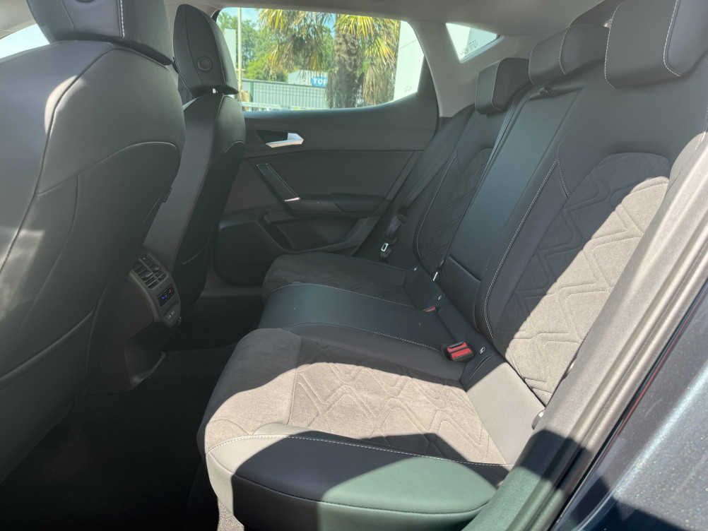 Acheter Seat Leon Leon e-Hybrid 204 ch DSG6 Xcellence 5p neuf dans les concessions du Groupe Faurie