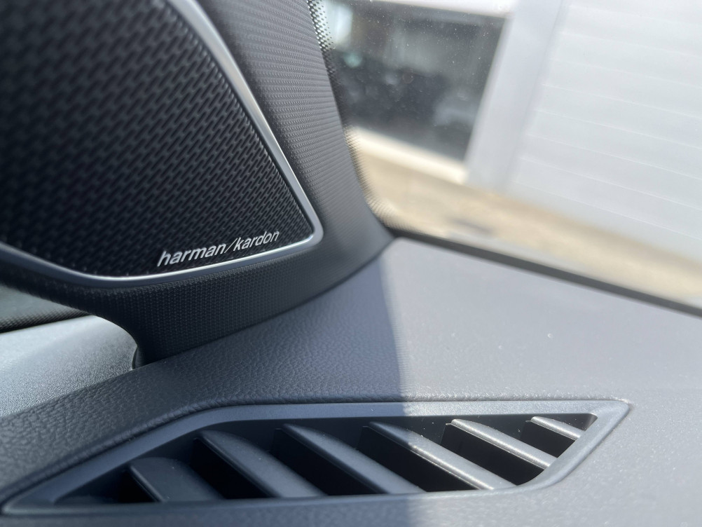 Acheter Volkswagen Golf Golf SW 1.5 eTSI EVO2 150 DSG7 R-Line 5p neuf dans les concessions du Groupe Faurie