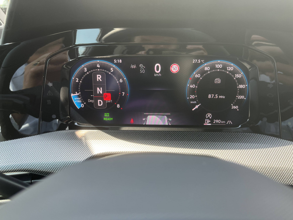 Acheter Volkswagen Golf Golf SW 1.5 eTSI EVO2 150 DSG7 R-Line 5p neuf dans les concessions du Groupe Faurie
