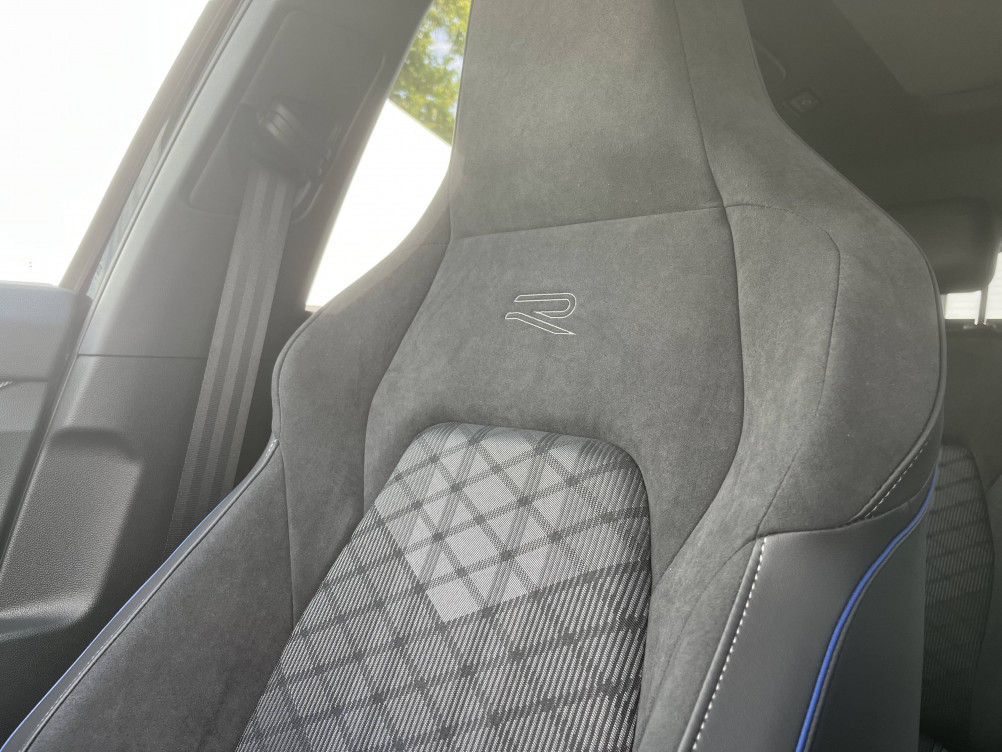 Acheter Volkswagen Golf Golf SW 1.5 eTSI EVO2 150 DSG7 R-Line 5p neuf dans les concessions du Groupe Faurie