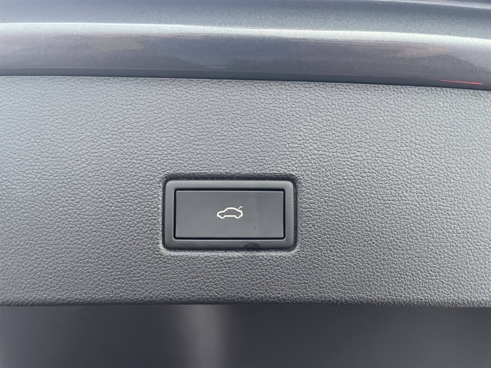 Acheter Volkswagen T-Roc T-Roc 1.5 TSI EVO2 150 Start/Stop DSG7 R-Line 5p occasion dans les concessions du Groupe Faurie