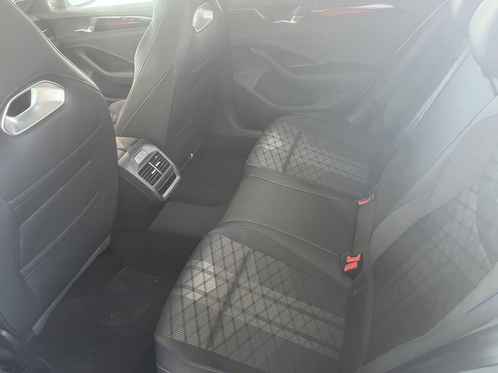 Acheter Volkswagen Passat Passat 2.0 TDI EVO SCR 150 DSG7 R-Line 5p neuf dans les concessions du Groupe Faurie
