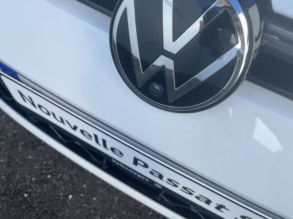 Acheter Volkswagen Passat Passat 2.0 TDI EVO SCR 150 DSG7 R-Line 5p neuf dans les concessions du Groupe Faurie