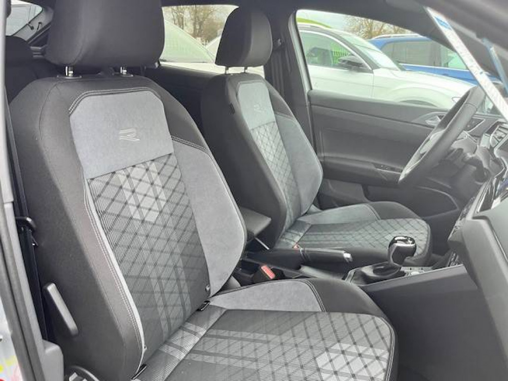 Acheter Volkswagen Taigo Taigo 1.0 TSI 110 DSG7 R-Line 5p neuf dans les concessions du Groupe Faurie