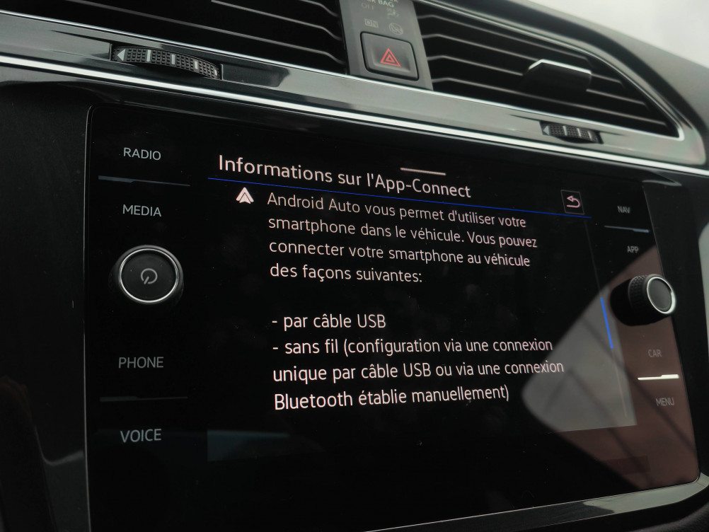 Acheter Volkswagen Tiguan Tiguan 2.0 TDI 150ch DSG7 R-Line 5p occasion dans les concessions du Groupe Faurie