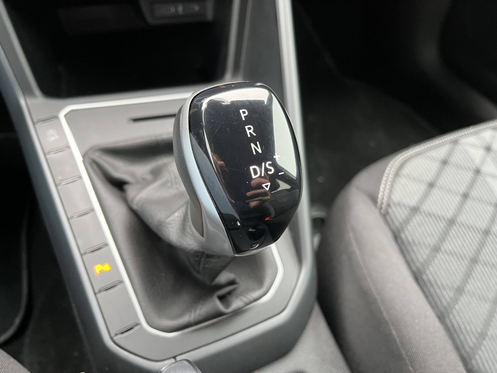 Acheter Volkswagen Polo Polo 1.0 TSI 95 S&S DSG7 R-Line 5p occasion dans les concessions du Groupe Faurie