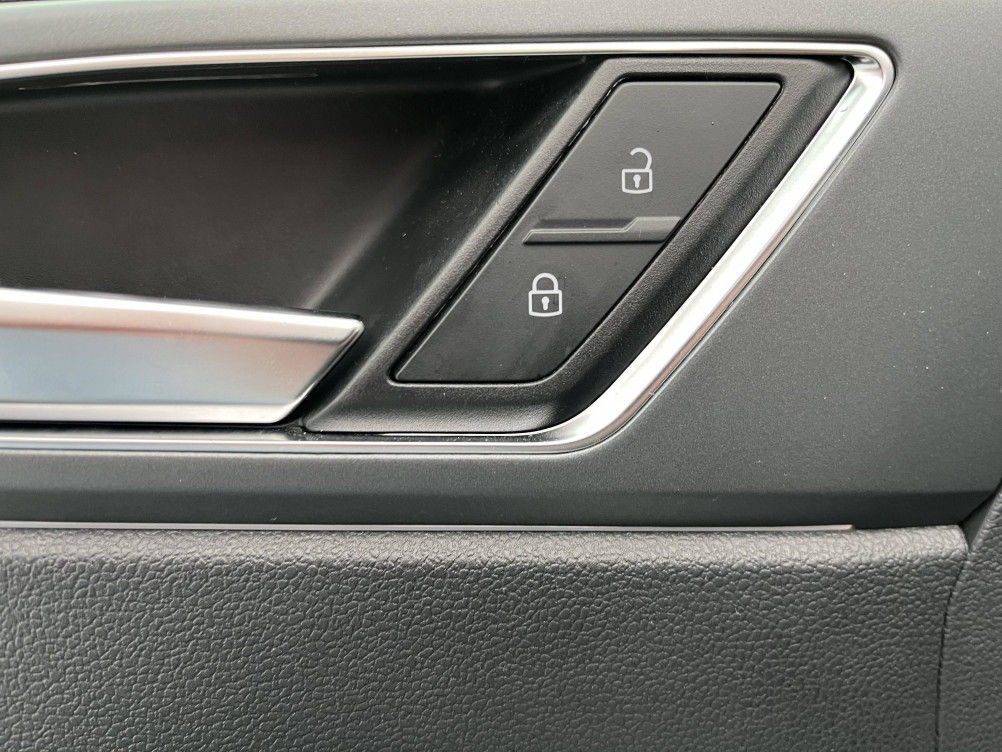 Acheter Volkswagen Polo Polo 1.0 TSI 95 S&S DSG7 R-Line 5p occasion dans les concessions du Groupe Faurie