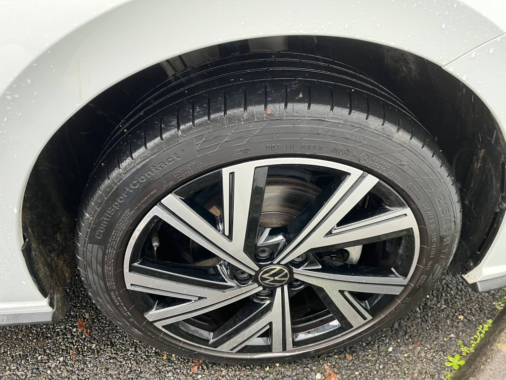 Acheter Volkswagen Polo Polo 1.0 TSI 95 S&S DSG7 R-Line 5p occasion dans les concessions du Groupe Faurie