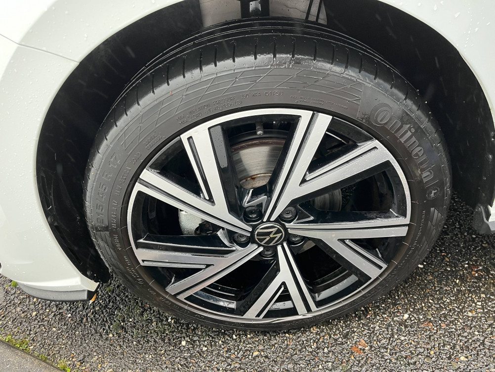 Acheter Volkswagen Polo Polo 1.0 TSI 95 S&S DSG7 R-Line 5p occasion dans les concessions du Groupe Faurie