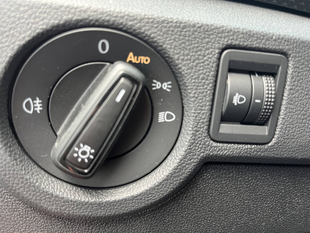 Acheter Volkswagen T-Cross T-Cross 1.0 TSI 95 Start/Stop BVM5 Life Tech 5p occasion dans les concessions du Groupe Faurie