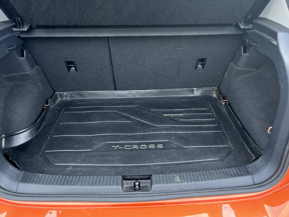 Acheter Volkswagen T-Cross T-Cross 1.0 TSI 95 Start/Stop BVM5 Life Tech 5p occasion dans les concessions du Groupe Faurie