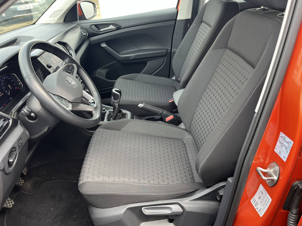 Acheter Volkswagen T-Cross T-Cross 1.0 TSI 95 Start/Stop BVM5 Life Tech 5p occasion dans les concessions du Groupe Faurie