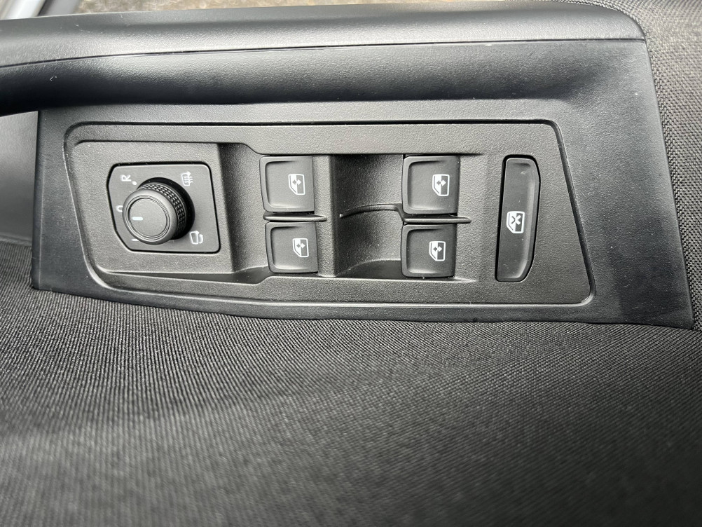 Acheter Volkswagen T-Roc T-Roc 1.5 TSI EVO 150 Start/Stop DSG7 Life 5p occasion dans les concessions du Groupe Faurie